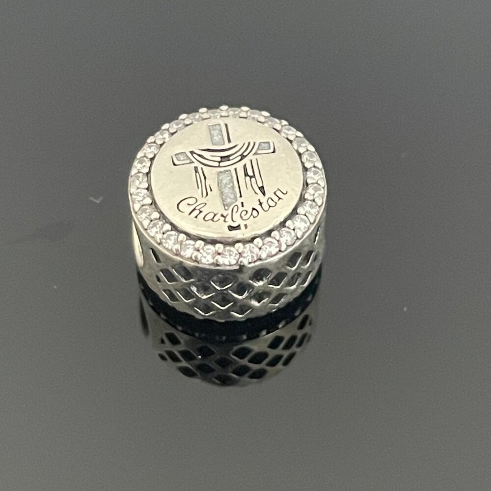 Pandora Charleston He Is Risen Charm